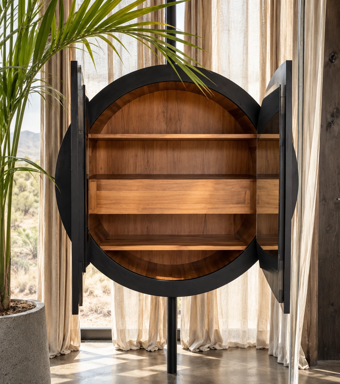 Casa Silencio: Escena editorial basada en las fotos originales · mueble circular colgante con puertas.
